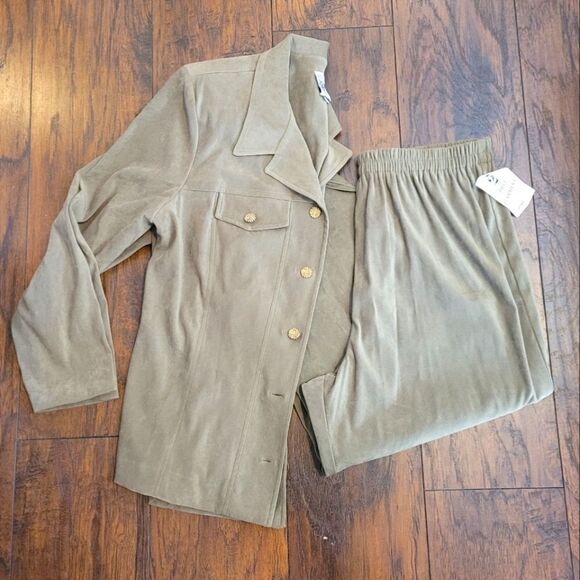 NWT Vintage R&M Richards 2 Piece Pants Suit Set - Picture 1 of 14